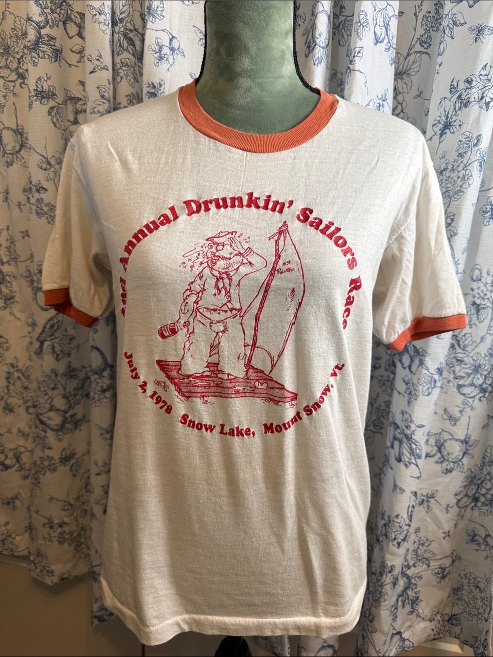 Cream Ringer Short Sleeve Tee with Red Graphic